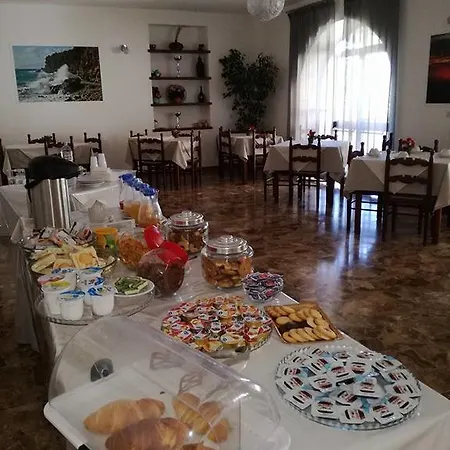 B&B HF Fiorella-3
